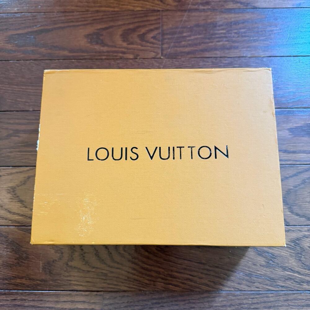 Louis Vuitton Box